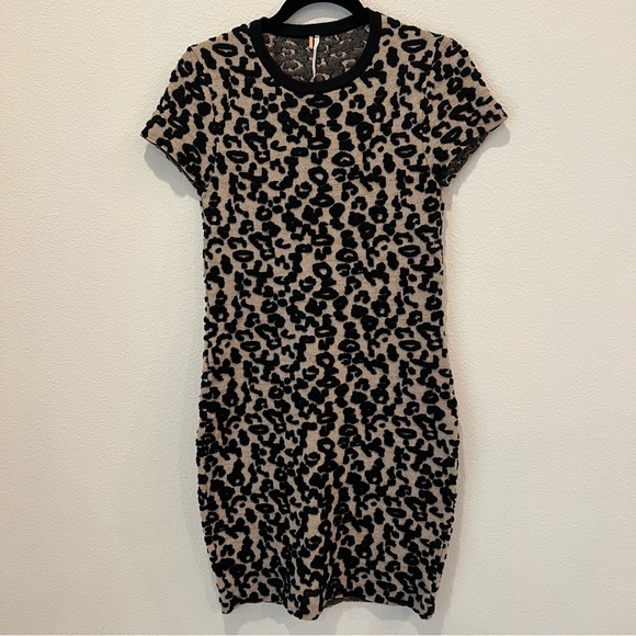Free People Leopard Print Mini Dress Size S Bodycon Chunky Knit Wool/cotton Blen - Picture 1 of 9